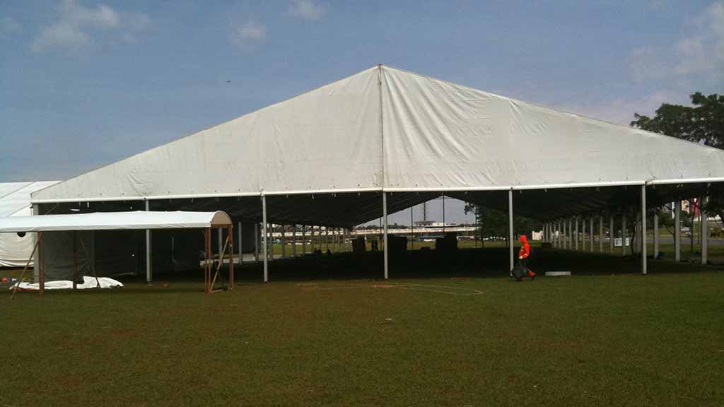 Tenda Galpão Duas Águas